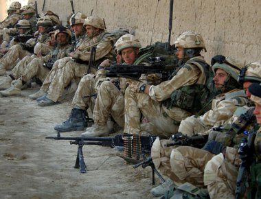 Σοβαρό επεισόδιο: Αφγανός στρατιώτης άνοιξε πυρ και τραυμάτισε τρεις Αμερικανούς πεζοναύτες